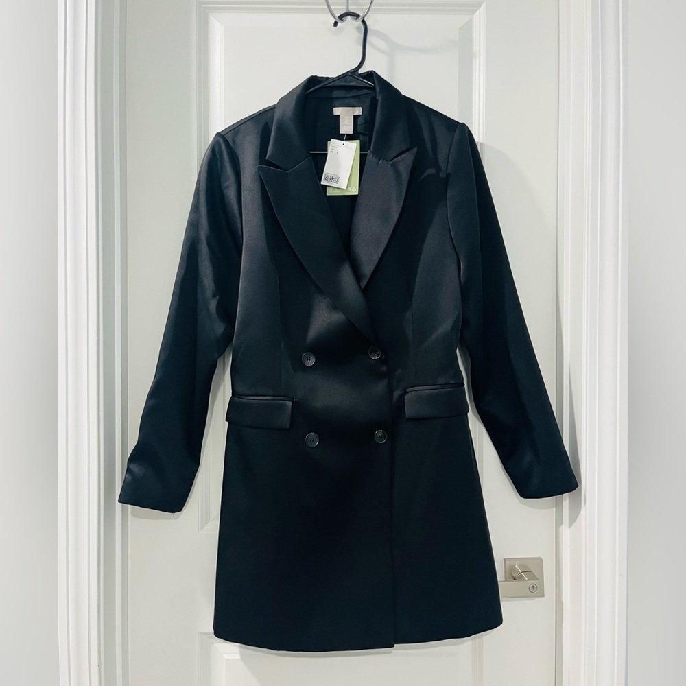 Elegant Black Double-Breasted Women's Dress